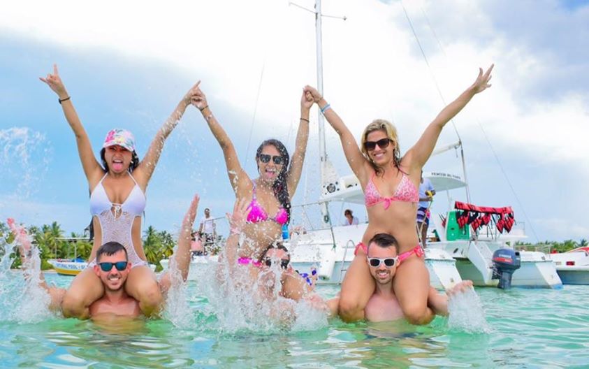 Punta Cana: Şnorkelle Dalma ile Sunset Party Boat